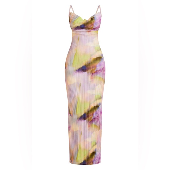 Pretty Little Thing Multi Watercolour Plisse Strappy Maxi Dress - Picture 5 of 7